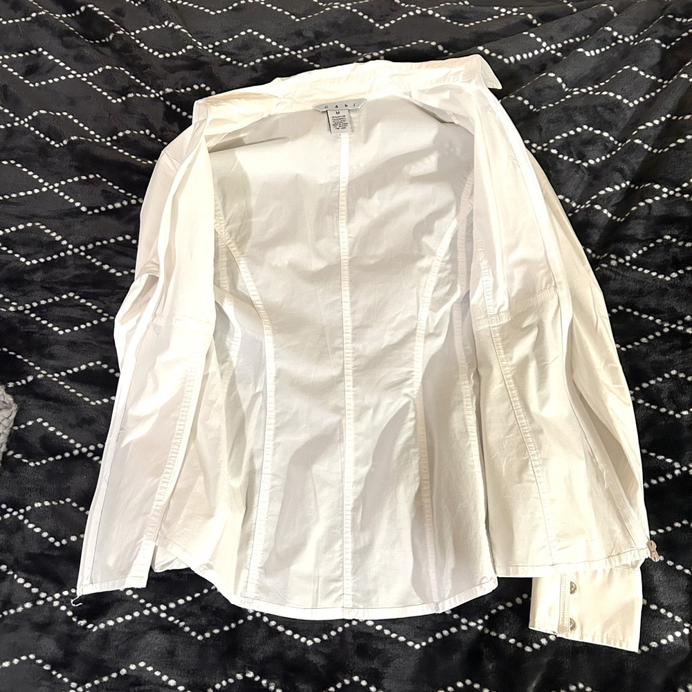 CAbi white Size M zip up blouse.